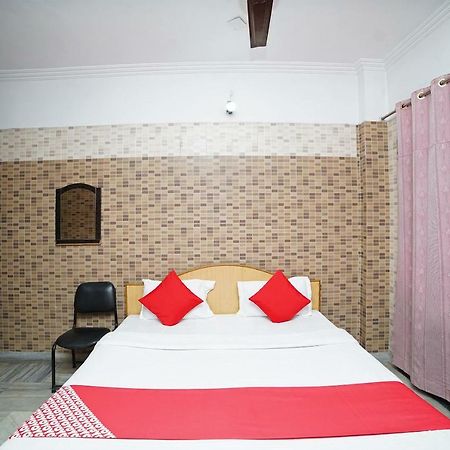 Pantnagar Oyo 39543 Hotel Kk מראה חיצוני תמונה