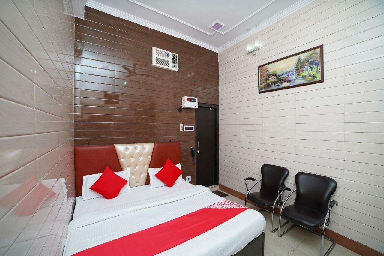 Pantnagar Oyo 39543 Hotel Kk מראה חיצוני תמונה