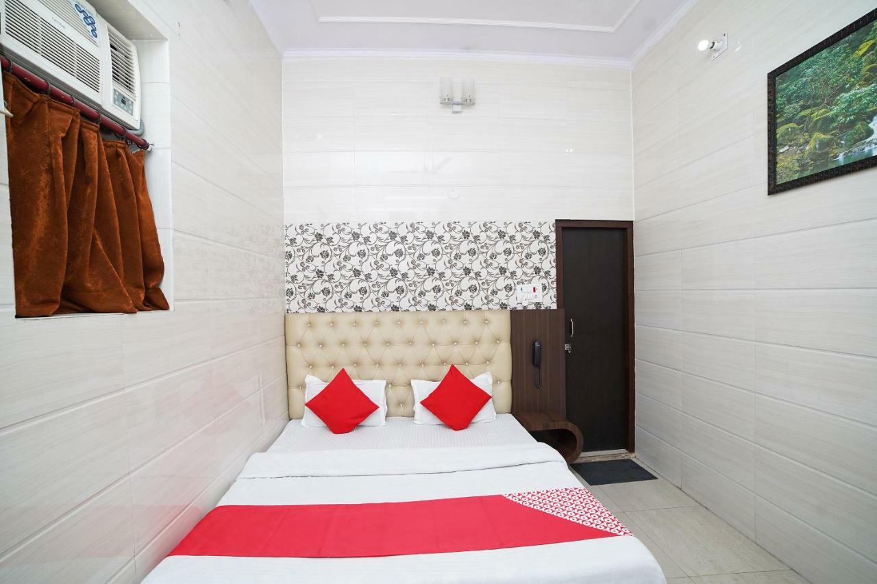 Pantnagar Oyo 39543 Hotel Kk מראה חיצוני תמונה
