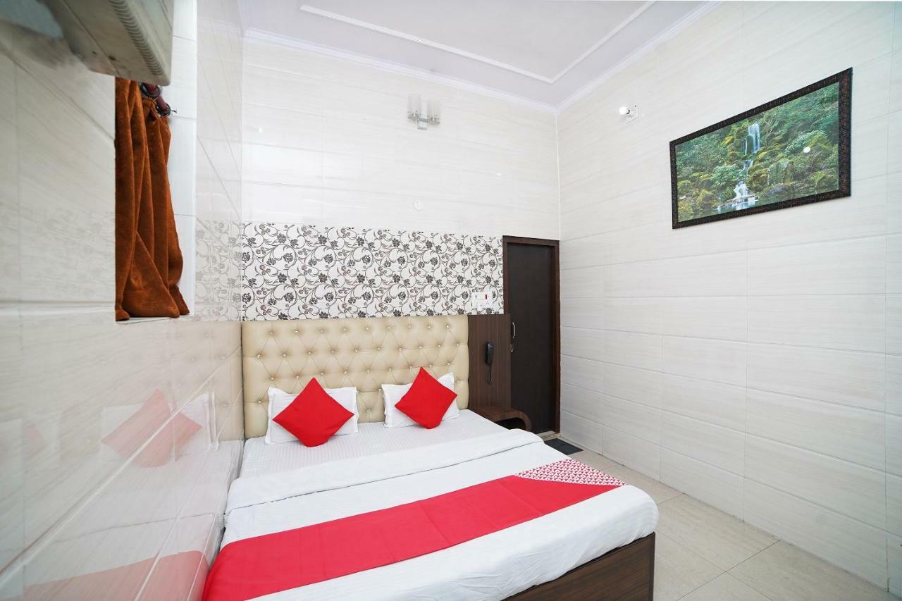 Pantnagar Oyo 39543 Hotel Kk מראה חיצוני תמונה